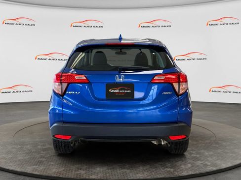 Used 2018 Honda HR-V LX image 9