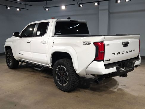 New 2026 Toyota Tacoma TRD Sport AWD/4WD image 5