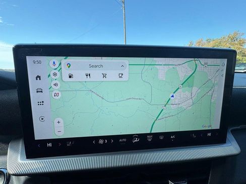 Used 2025 Ford Explorer ST w/ Sun And Sound Package image 21