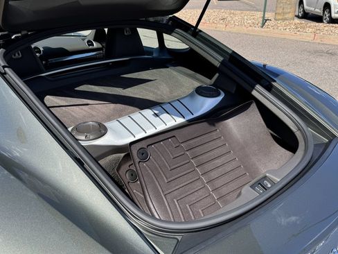Used 2022 Porsche 718 Cayman w/ Premium Package RWD image 12