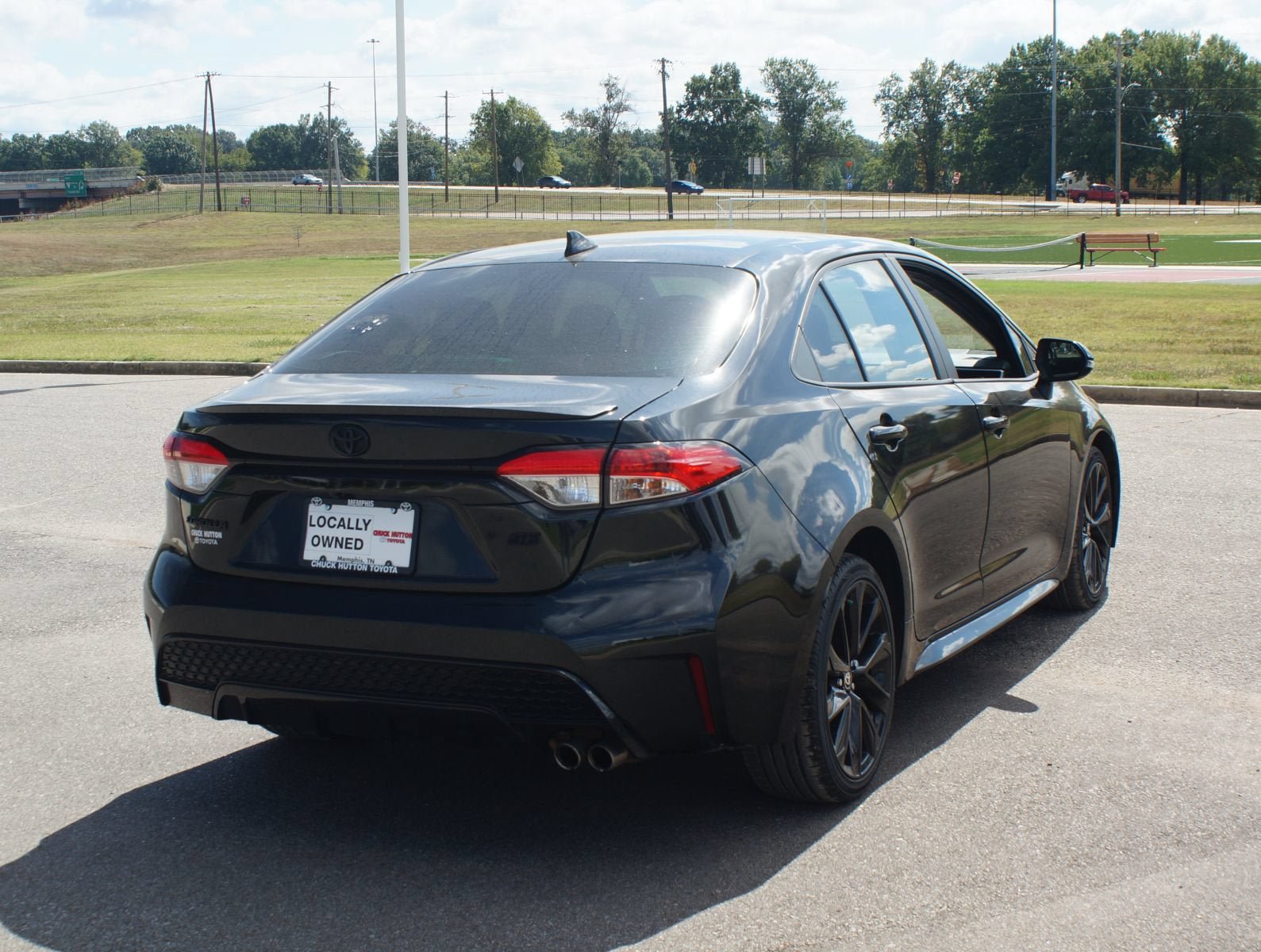 Used 2022 Toyota Corolla SE w/ Carpet Mat Package (TMS) FWD image 18
