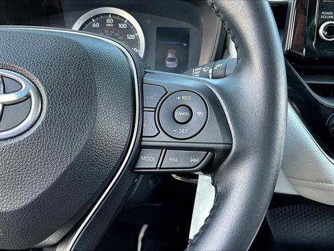 Used 2022 Toyota Corolla SE image 24