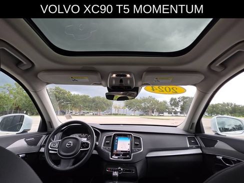 Used 2022 Volvo XC90 T5 Momentum w/ Protection Package Premier FWD image 22