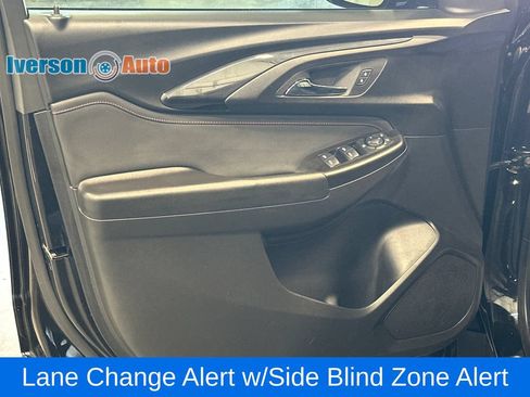 Used 2023 Chevrolet TrailBlazer RS w/ Convenience Package AWD/4WD image 15
