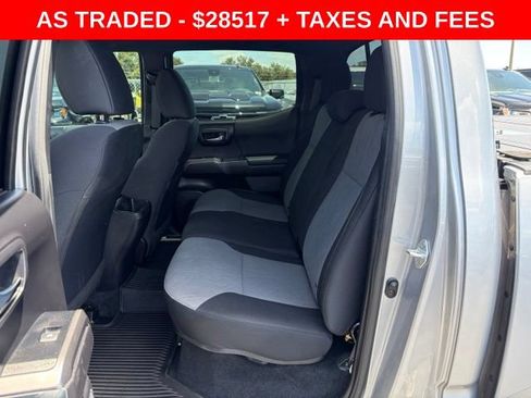 Used 2021 Toyota Tacoma TRD Off-Road AWD/4WD image 15