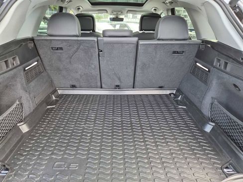 Used 2023 Audi Q5 e Premium w/ Convenience Package image 25