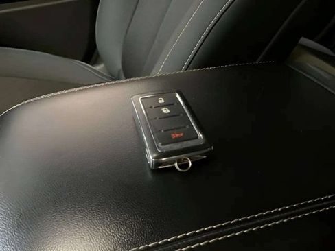 Used 2024 Jeep Grand Cherokee Laredo RWD image 80