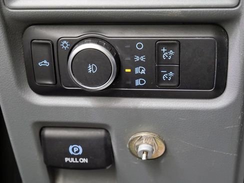 Used 2021 Ford F150 XLT AWD/4WD image 24