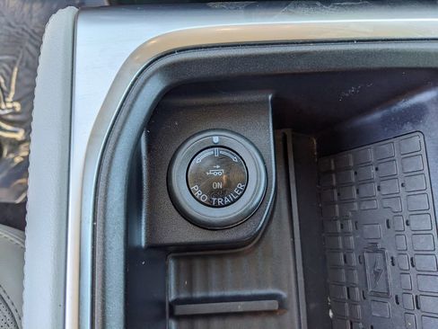 Certified 2025 Ford Expedition Max Platinum AWD/4WD image 27