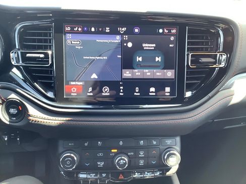 Used 2024 Dodge Durango GT image 14