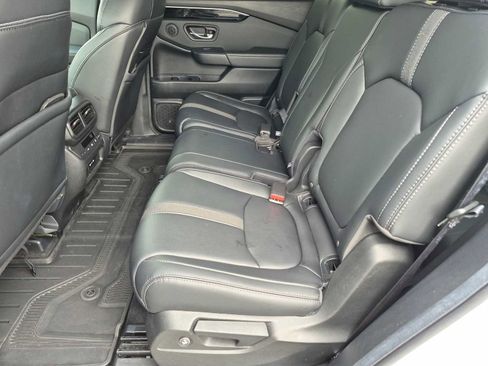 Certified 2025 Honda Pilot EX-L image 20