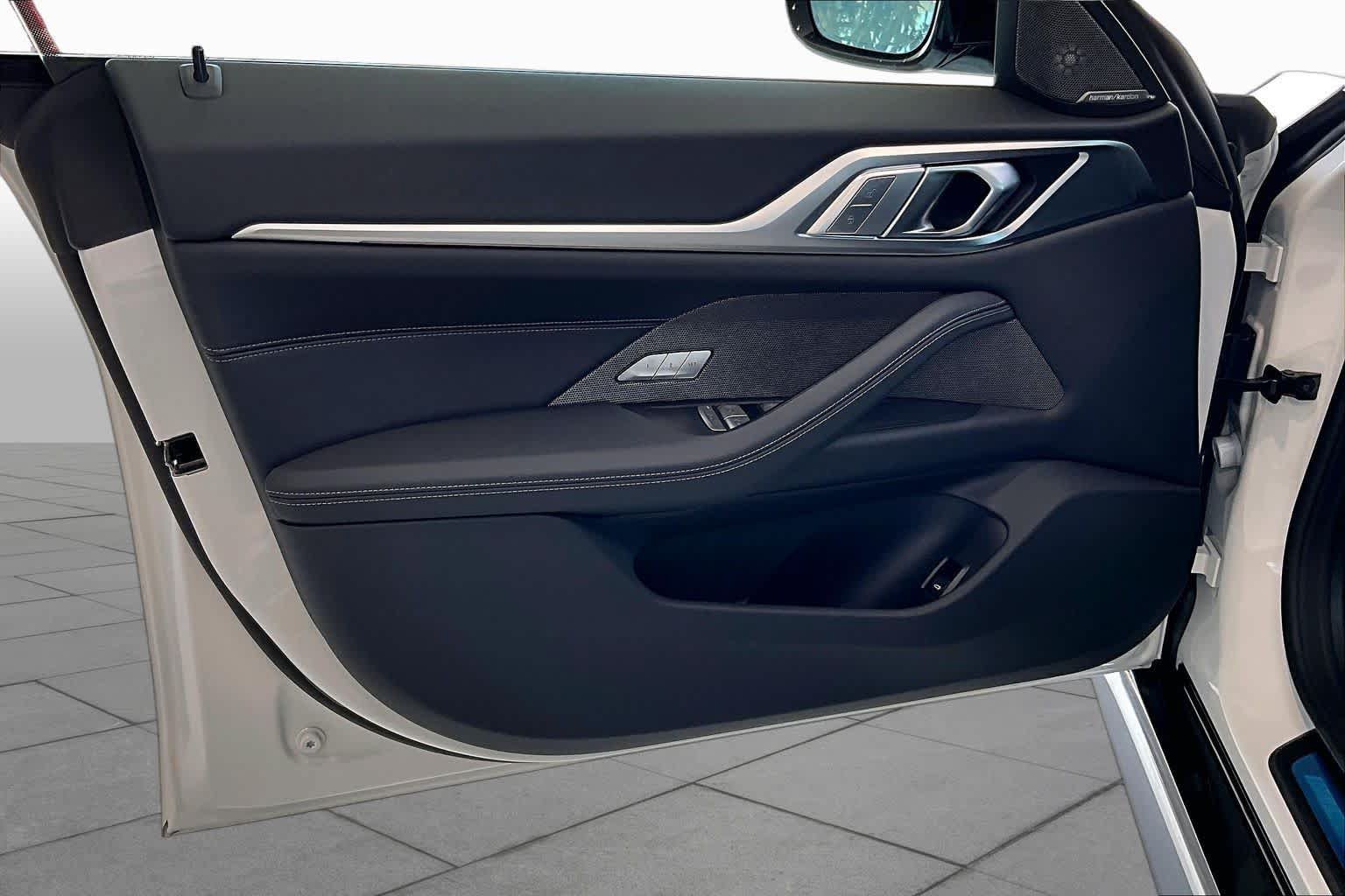 New 2026 BMW M440i w/ Premium Package RWD image 10