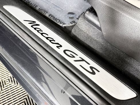 Used 2017 Porsche Macan GTS image 34