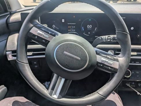 Used 2025 Hyundai Tucson SEL AWD/4WD image 21