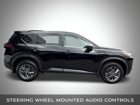 Used 2023 Nissan Rogue S AWD/4WD image 7
