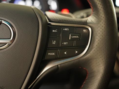 Used 2024 Lexus ES 300h F Sport w/ Accessory Package (Z2) FWD image 16