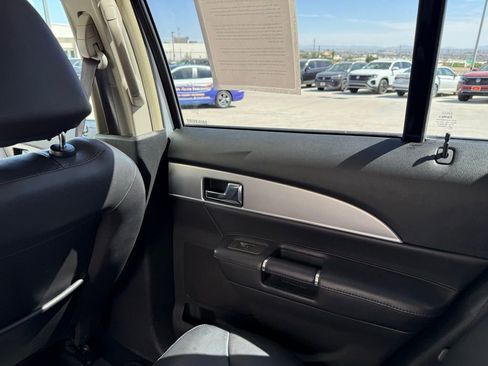 Used 2014 Lincoln MKX FWD image 16