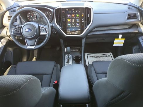 Used 2025 Subaru Ascent Premium image 12