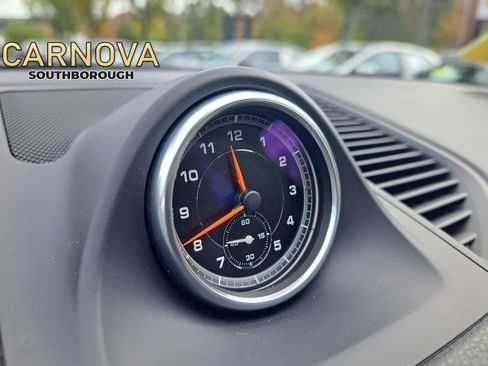 Used 2021 Porsche Macan S image 32