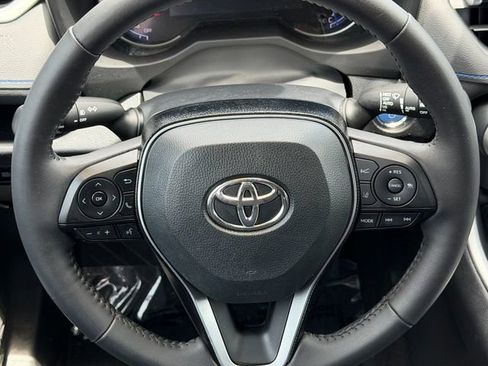 Used 2021 Toyota RAV4 XSE w/ XSE Grade Weather Package AWD/4WD image 14