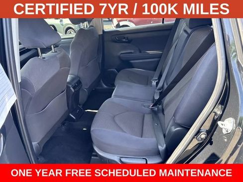 Used 2023 Toyota Highlander L AWD/4WD image 16
