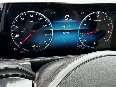 Certified 2022 Mercedes-Benz GLB 250 image 30