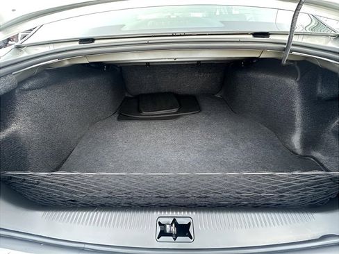 Used 2009 Buick LaCrosse CXL image 31