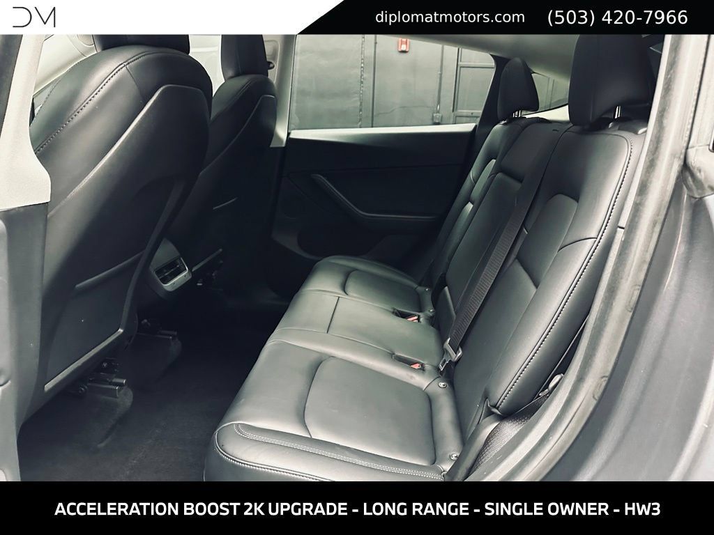 Used 2021 Tesla Model Y Long Range AWD/4WD image 23