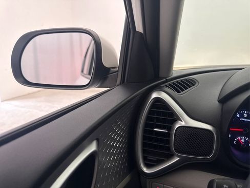 Used 2021 Kia Soul LX FWD image 34