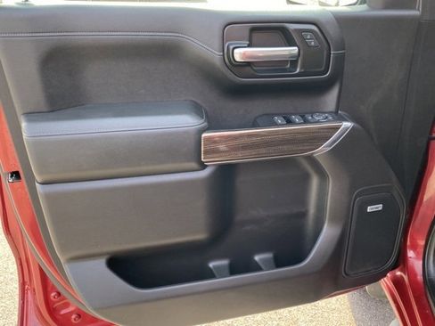 Used 2020 Chevrolet Silverado 1500 LT Trail Boss image 11