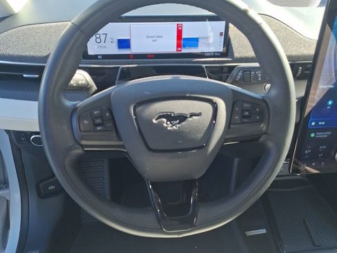 Used 2023 Ford Mustang Mach-E Premium image 10
