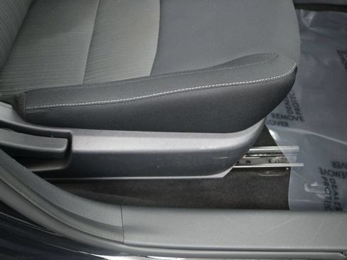 Used 2025 Nissan Sentra SV w/ All-Weather Package FWD image 11