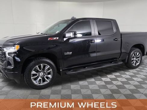 Used 2022 Chevrolet Silverado 1500 RST AWD/4WD image 14
