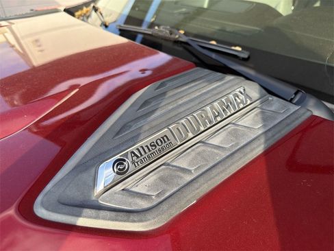 Used 2021 Chevrolet Silverado 2500 LT w/ Texas Edition image 8