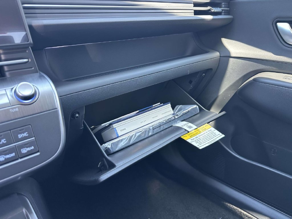 New 2026 Hyundai Kona Limited AWD/4WD image 18