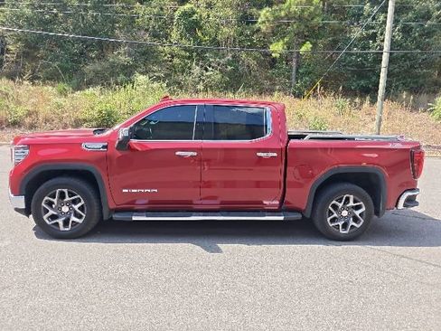 Used 2022 GMC Sierra 1500 SLT AWD/4WD image 6