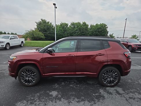 Certified 2022 Jeep Compass High Altitude AWD/4WD image 11