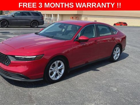 Used 2025 Honda Accord LX image 4