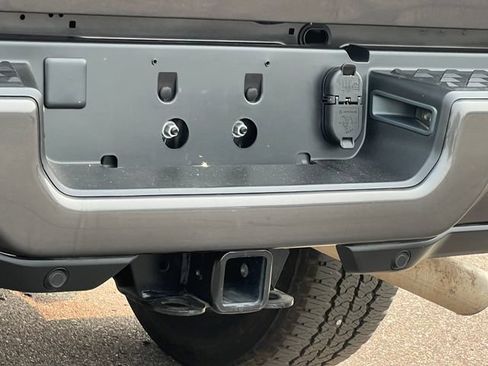 Used 2025 RAM 2500 Big Horn AWD/4WD image 7