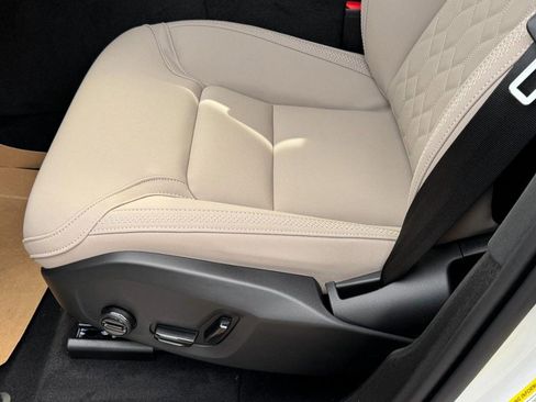 New 2026 Volvo XC60 B5 Plus w/ Protection Package Premier image 14