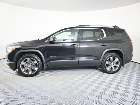 Used 2019 GMC Acadia SLT image 2