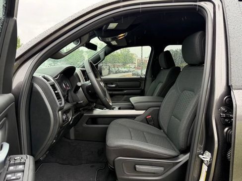 New 2026 RAM 1500 Express AWD/4WD image 14