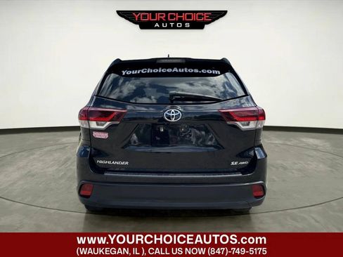 Used 2019 Toyota Highlander SE AWD/4WD image 4