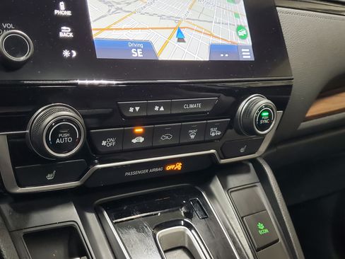 Certified 2017 Honda CR-V Touring image 33