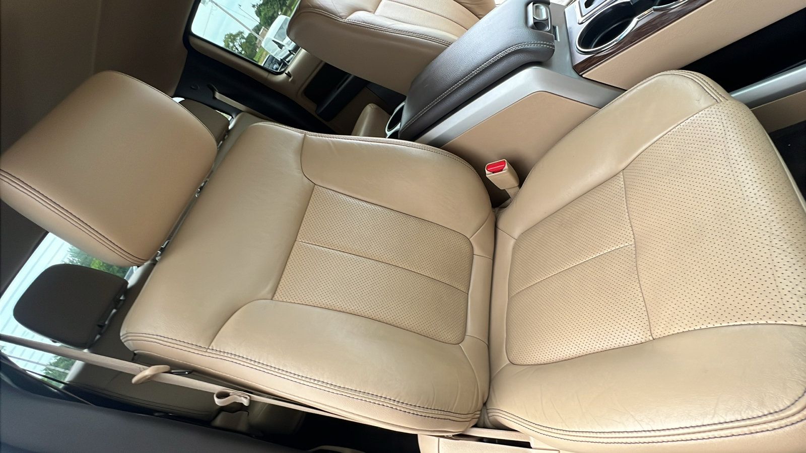 Used 2013 Ford F150 Lariat w/ Lariat Chrome Pkg AWD/4WD image 20