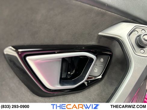 Used 2023 Lamborghini Huracan EVO image 51