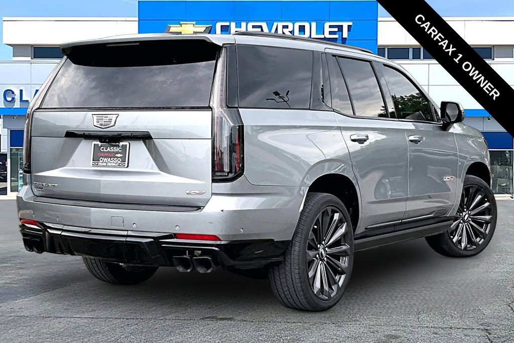 Used 2025 Cadillac Escalade V AWD/4WD image 21
