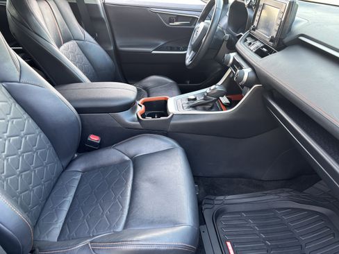 Used 2022 Toyota RAV4 Adventure AWD/4WD image 30