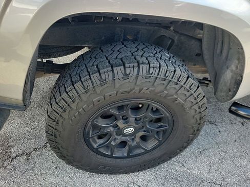 Used 2021 Toyota Tacoma SR5 image 14