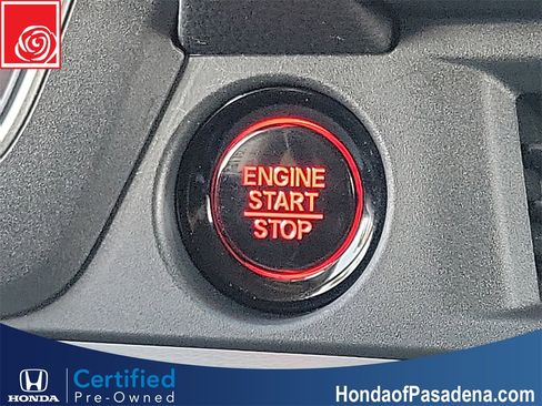 Certified 2023 Honda Pilot Touring image 17